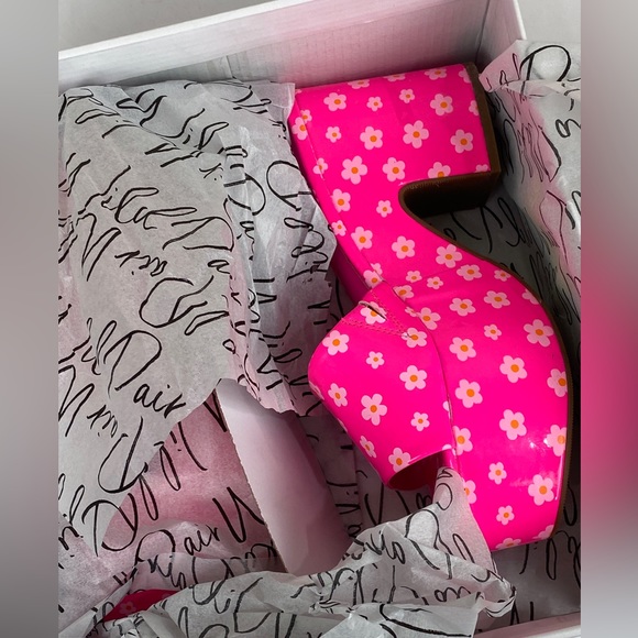 Melborne Platform Sandals Pink Daisy Slip On - Picture 9 of 9